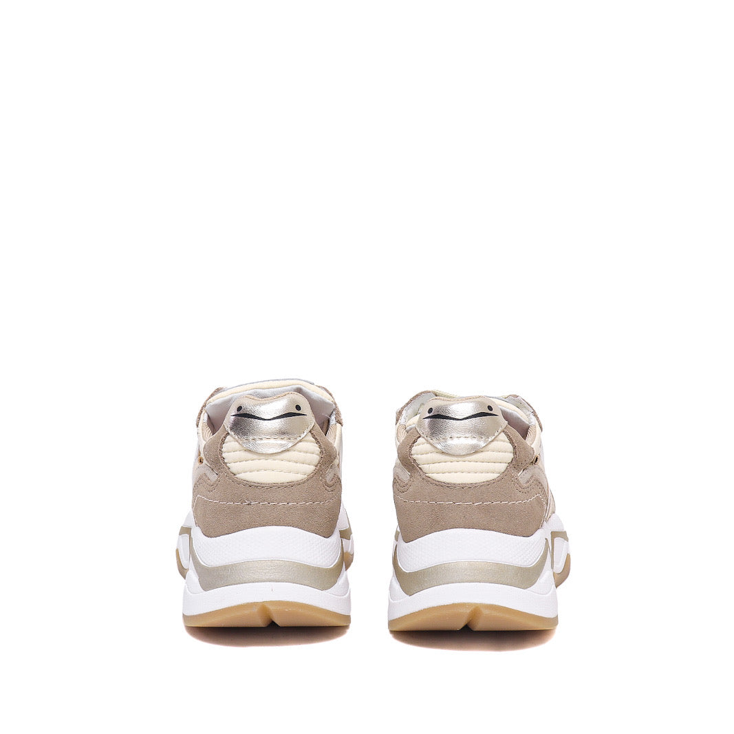 Voile Blanche Sneaker Club119