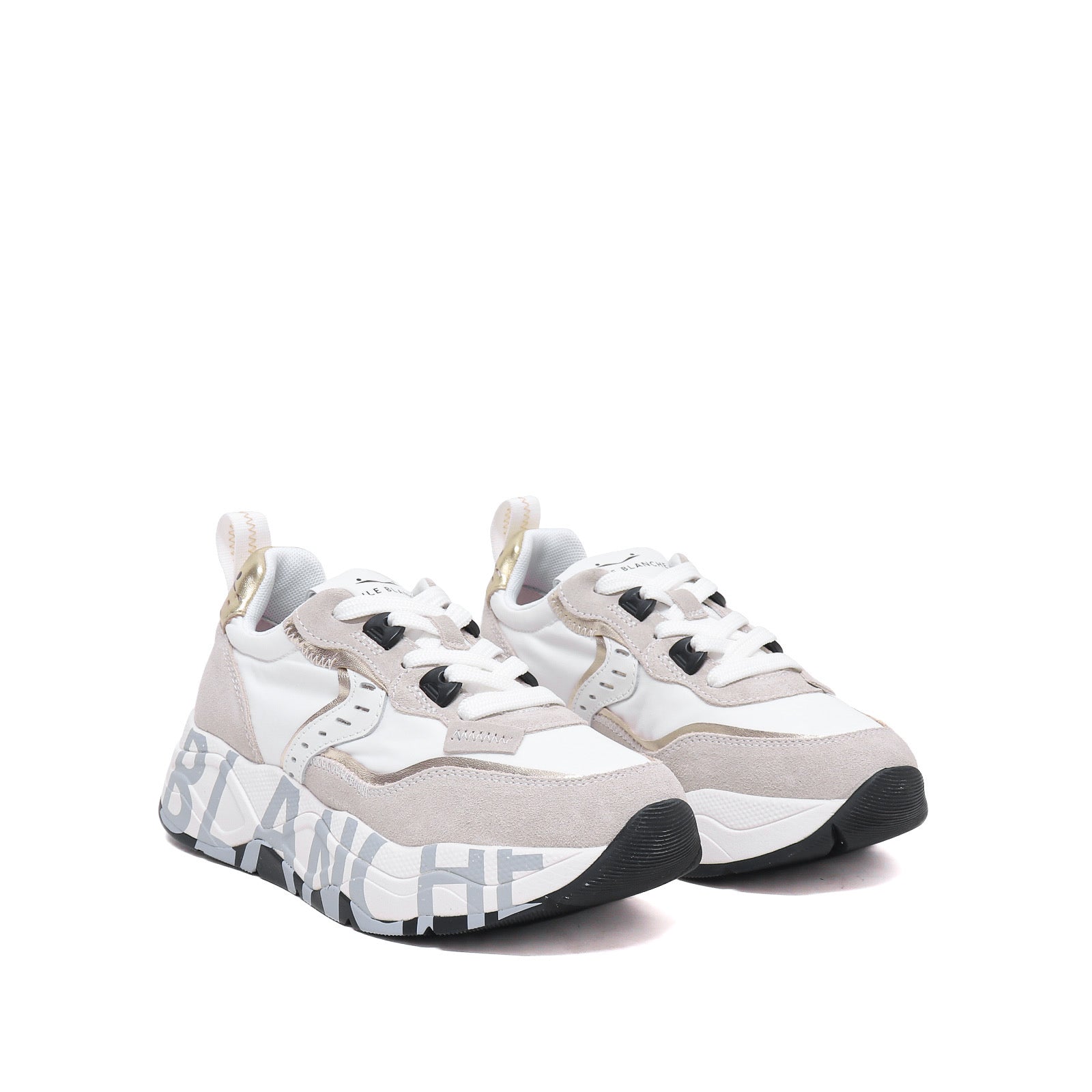 Voile Blanche Sneaker Club105