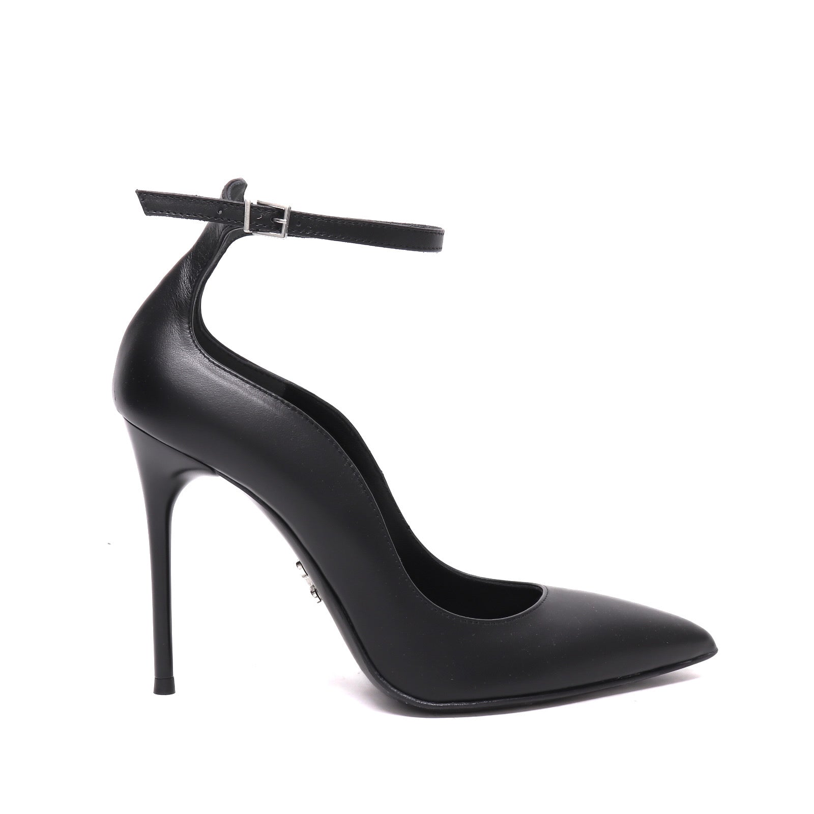 Sergio Levantesi Pumps Livia