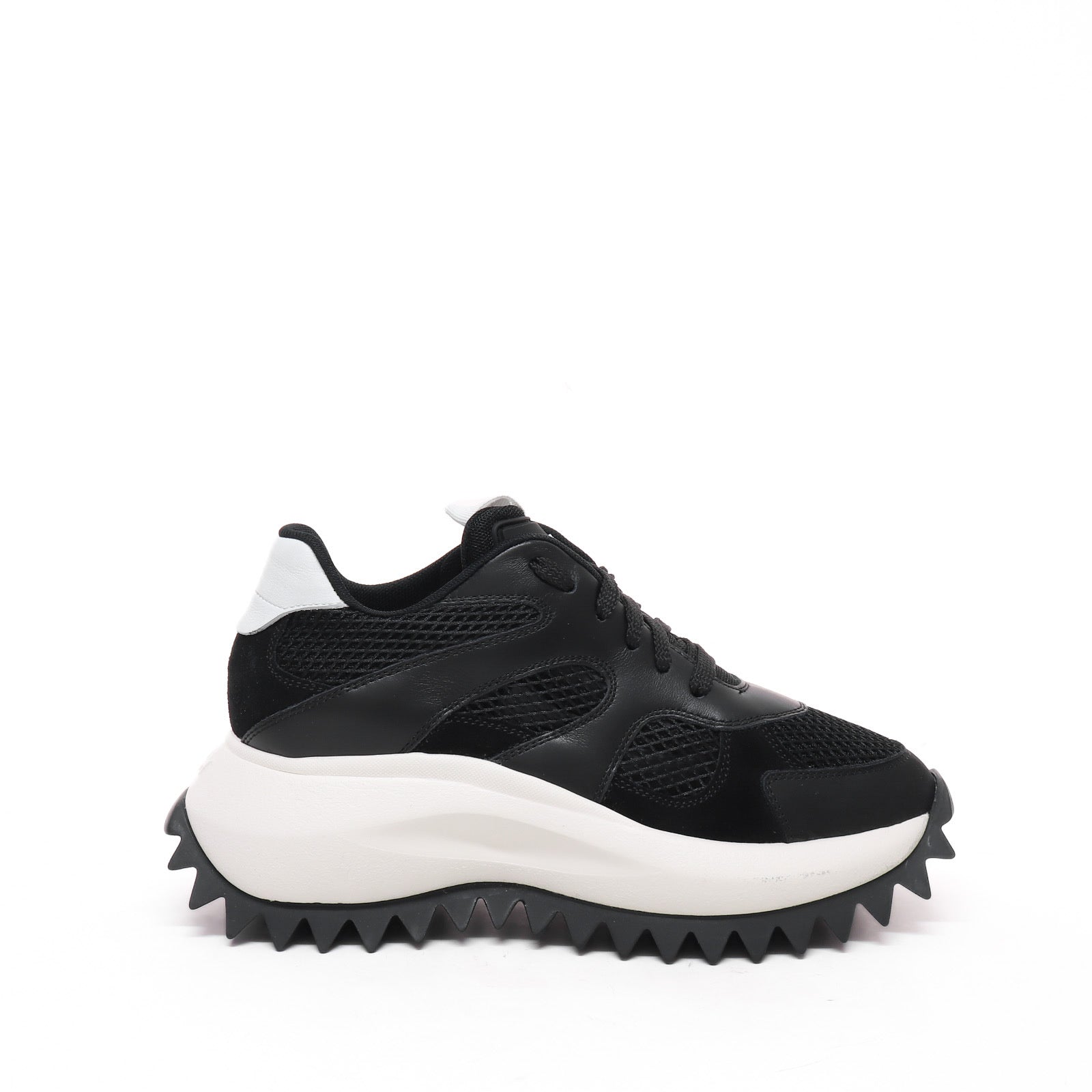 Vic Matie' Sneaker D22