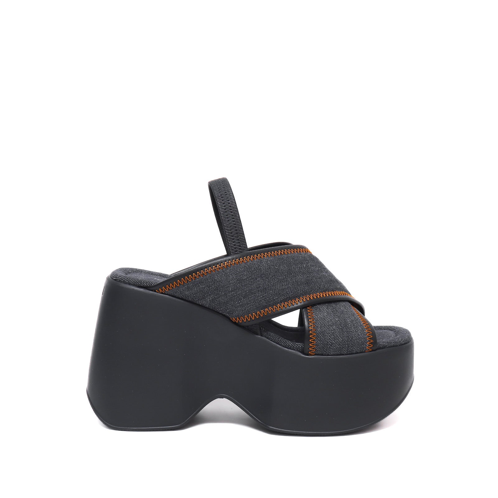 Vic Matie' Sandalo Yoko