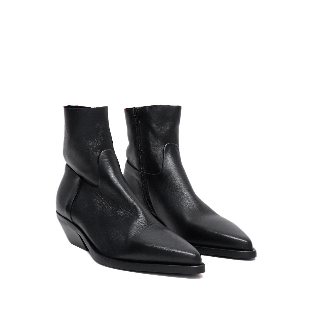 Elena Iachi Texan Boot