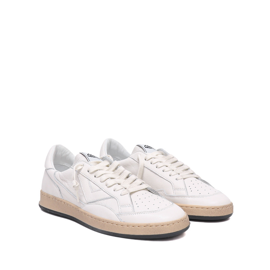 4B12 Sneaker