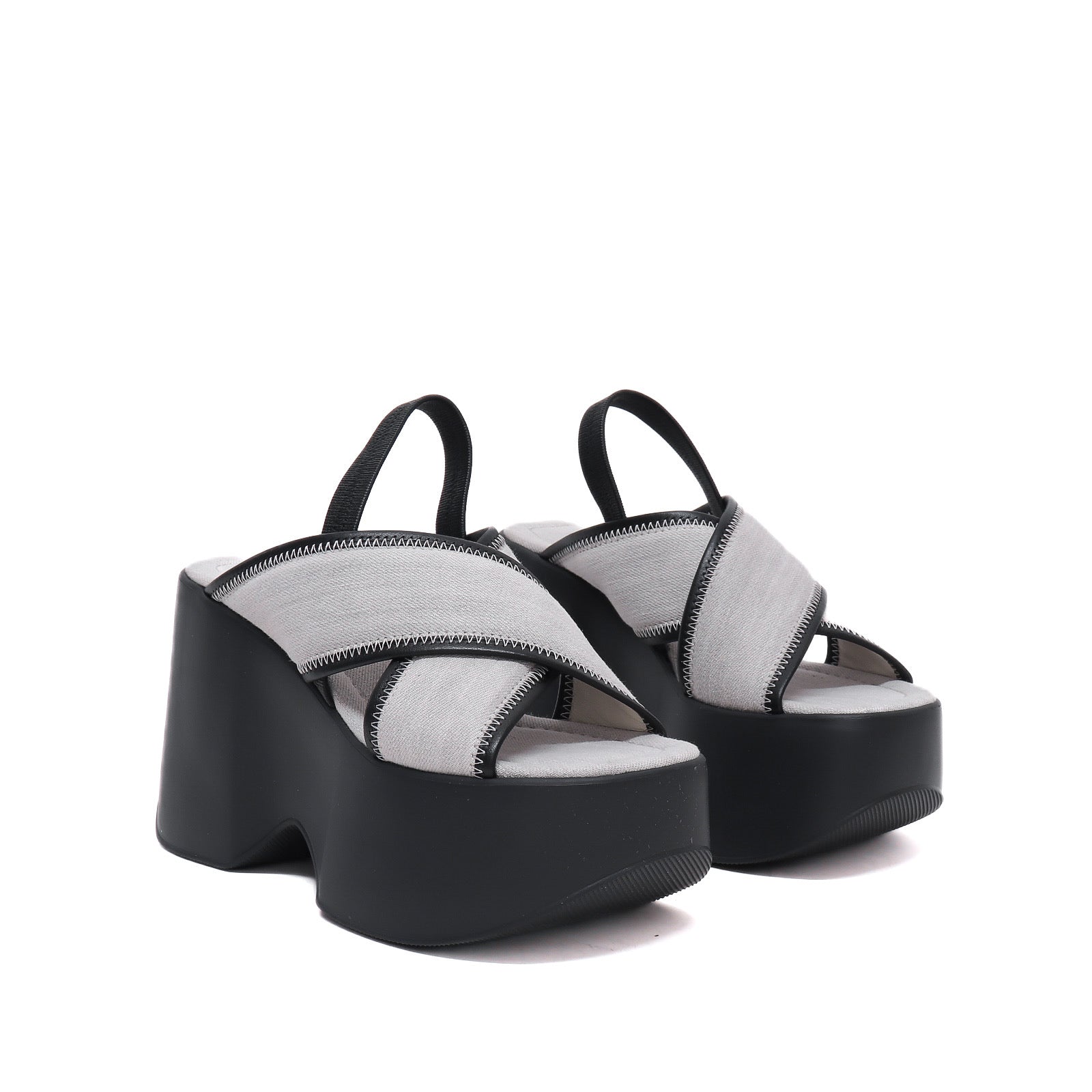 Vic Matie' Sandalo Yoko