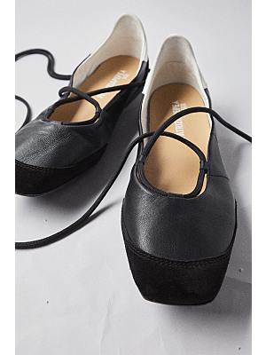 Patrizia Pepe Ballerina Dancing