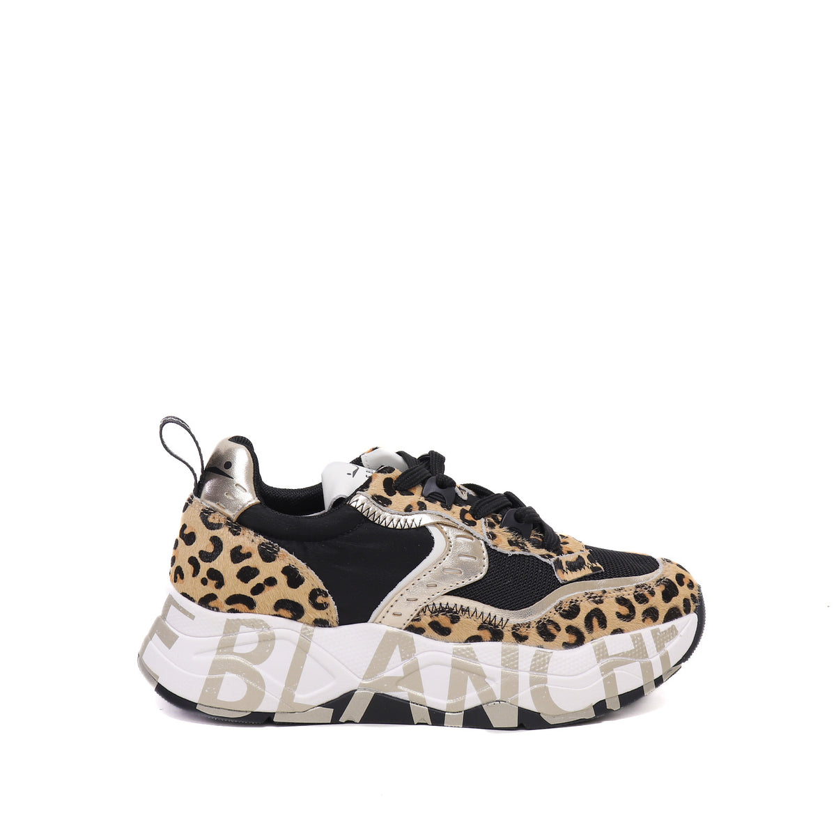 Voile Blanche Sneaker Club105
