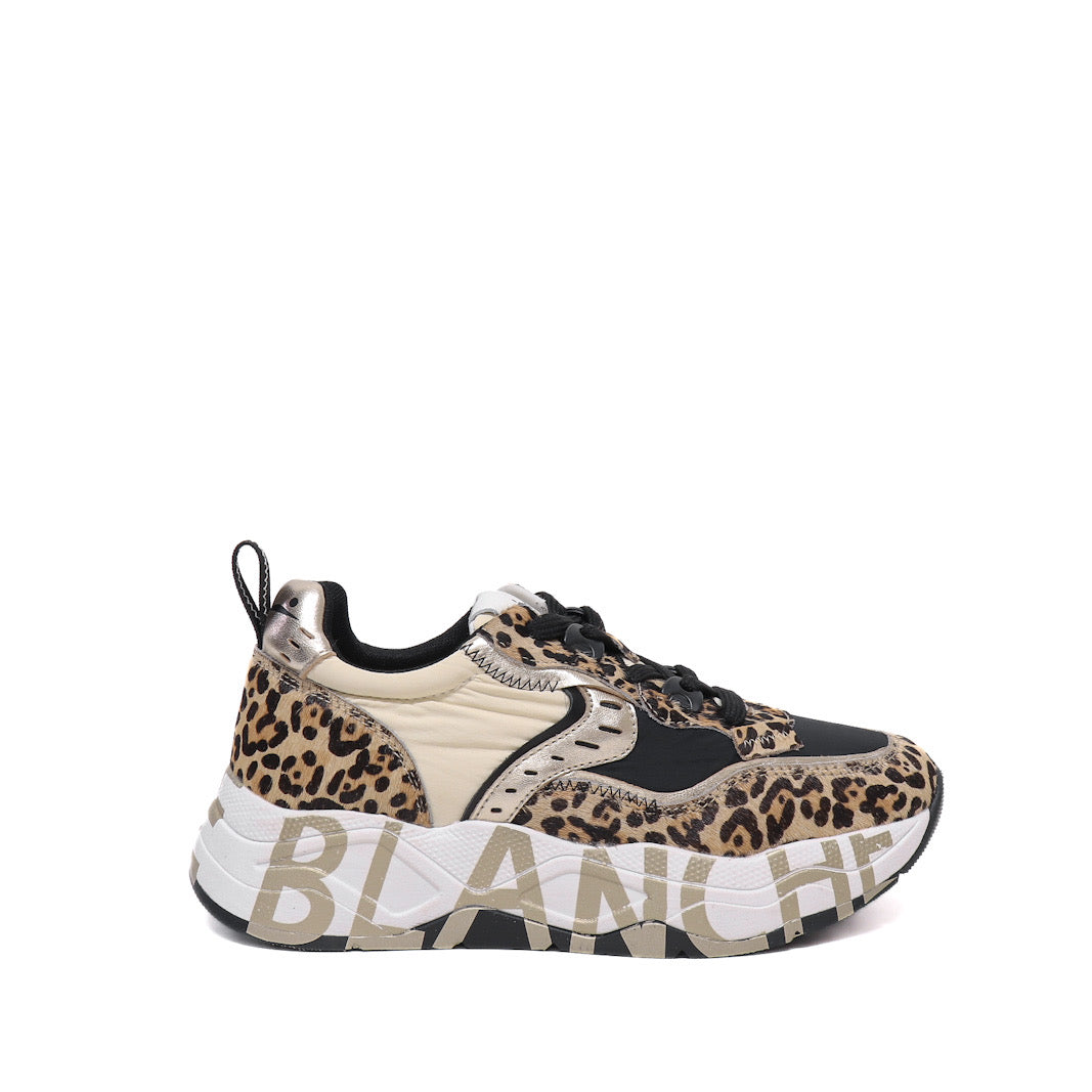 Voile Blanche Sneaker Club105