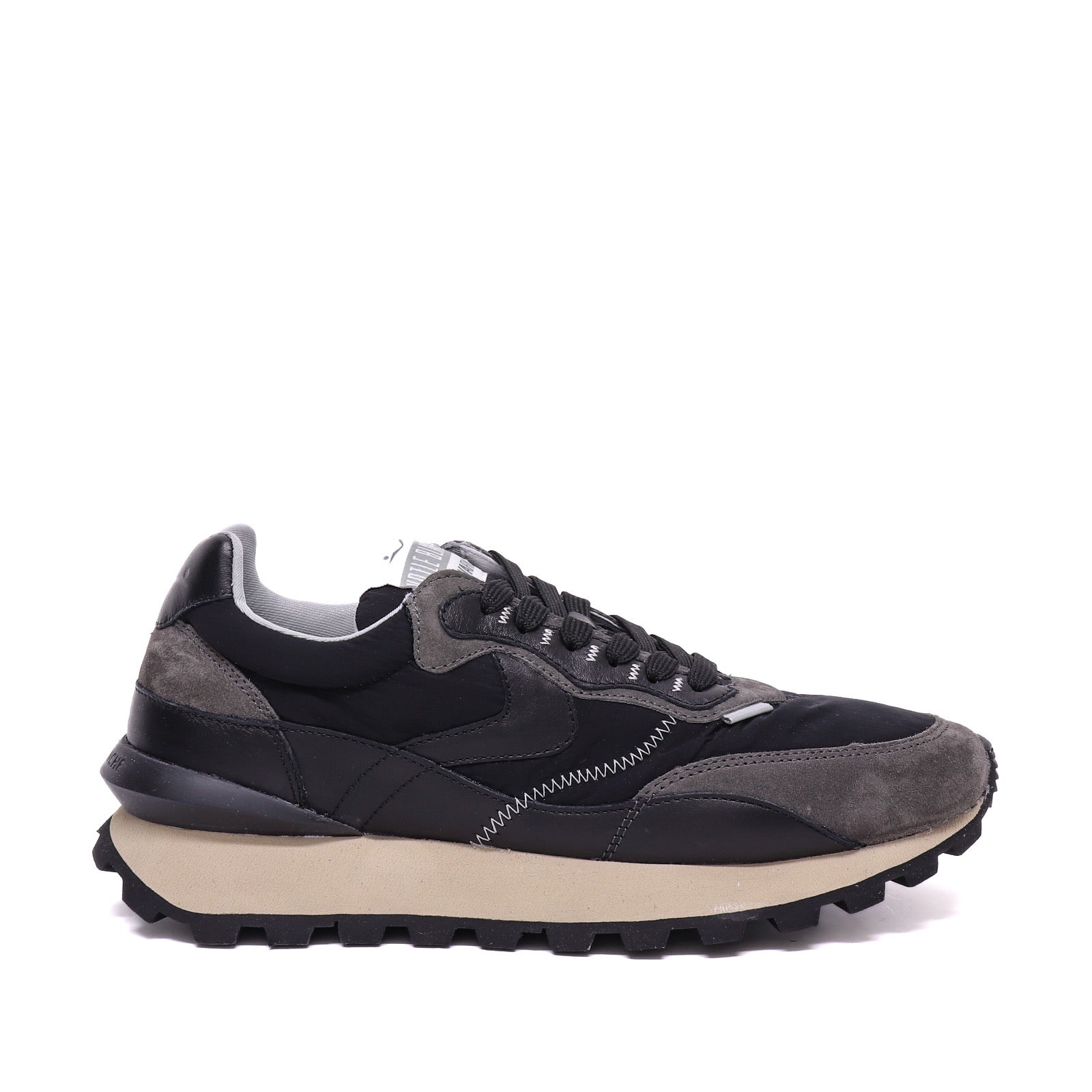 Voile Blanche Sneaker Qwark