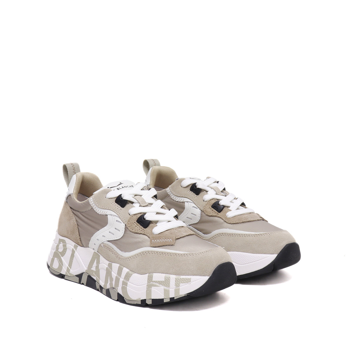 Voile Blanche Sneaker Club105