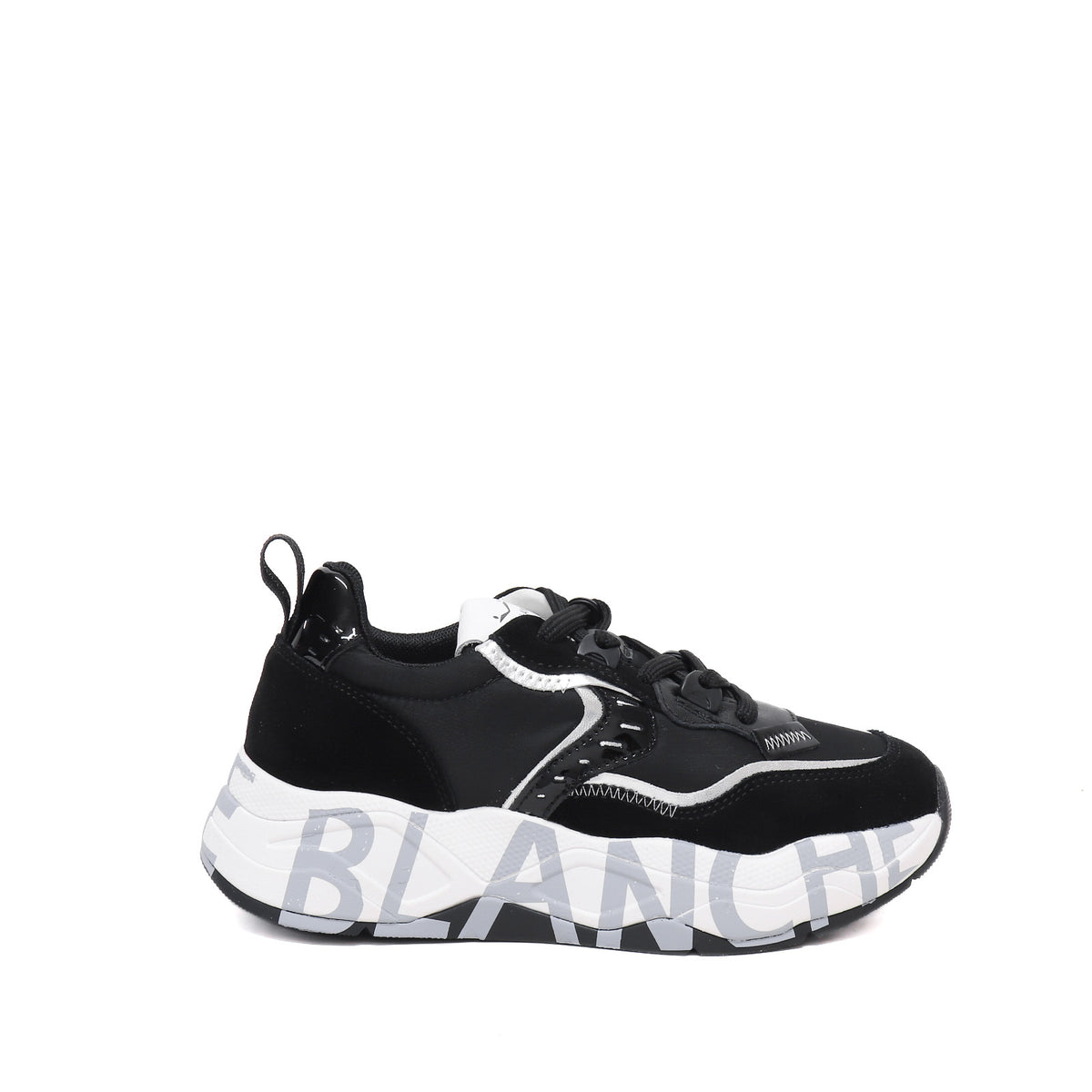 Voile Blanche Sneaker Club105