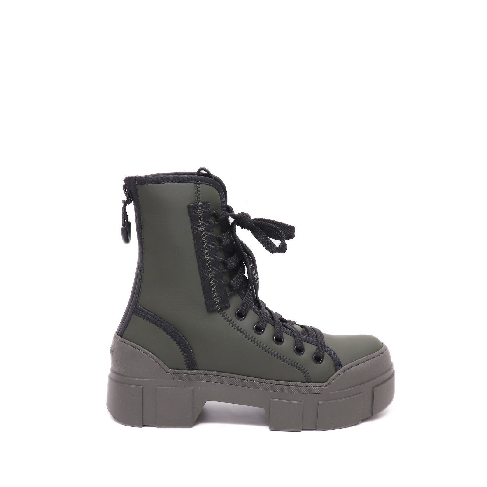 Vic Matiè Tronchetto Hunt