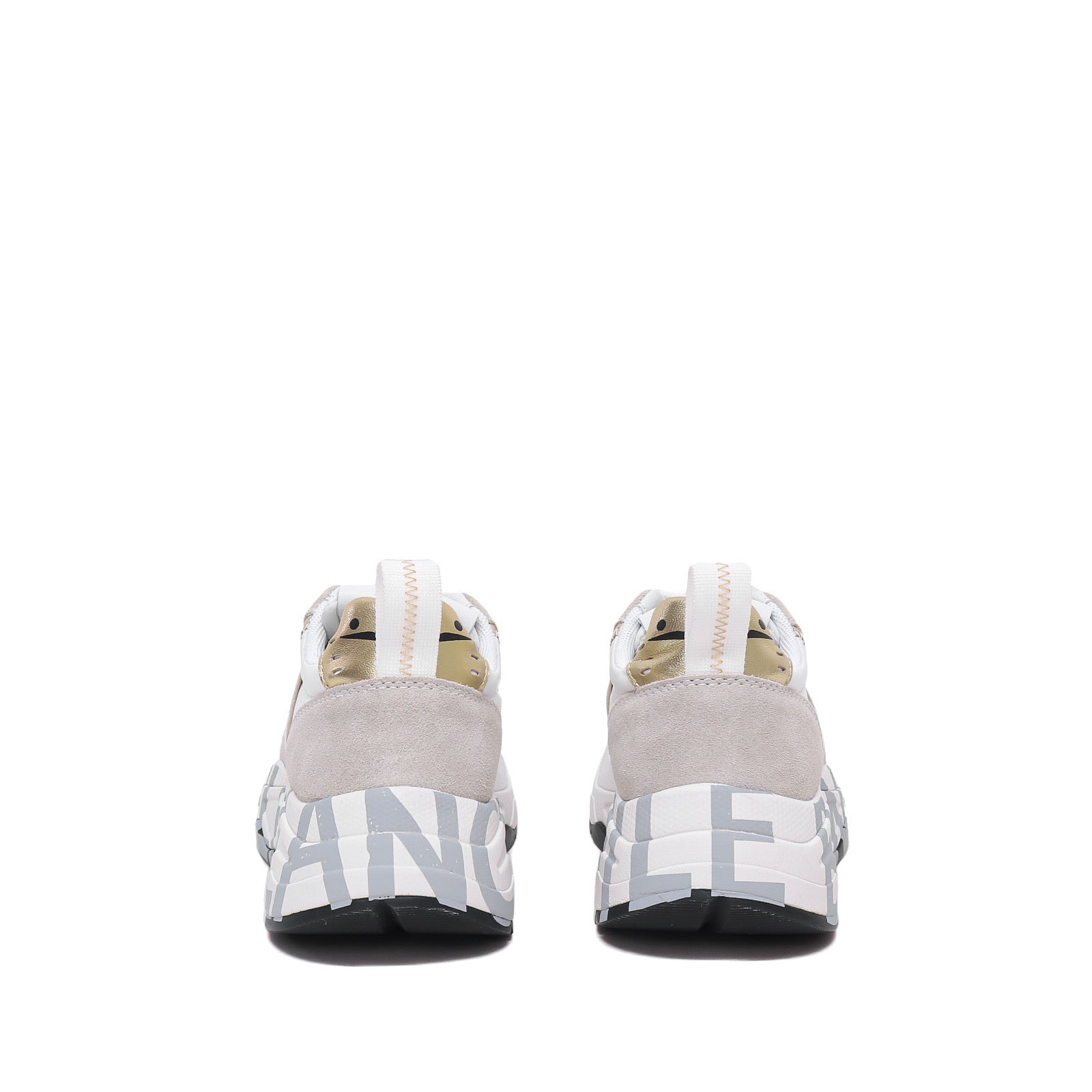 Voile Blanche Sneaker Club105