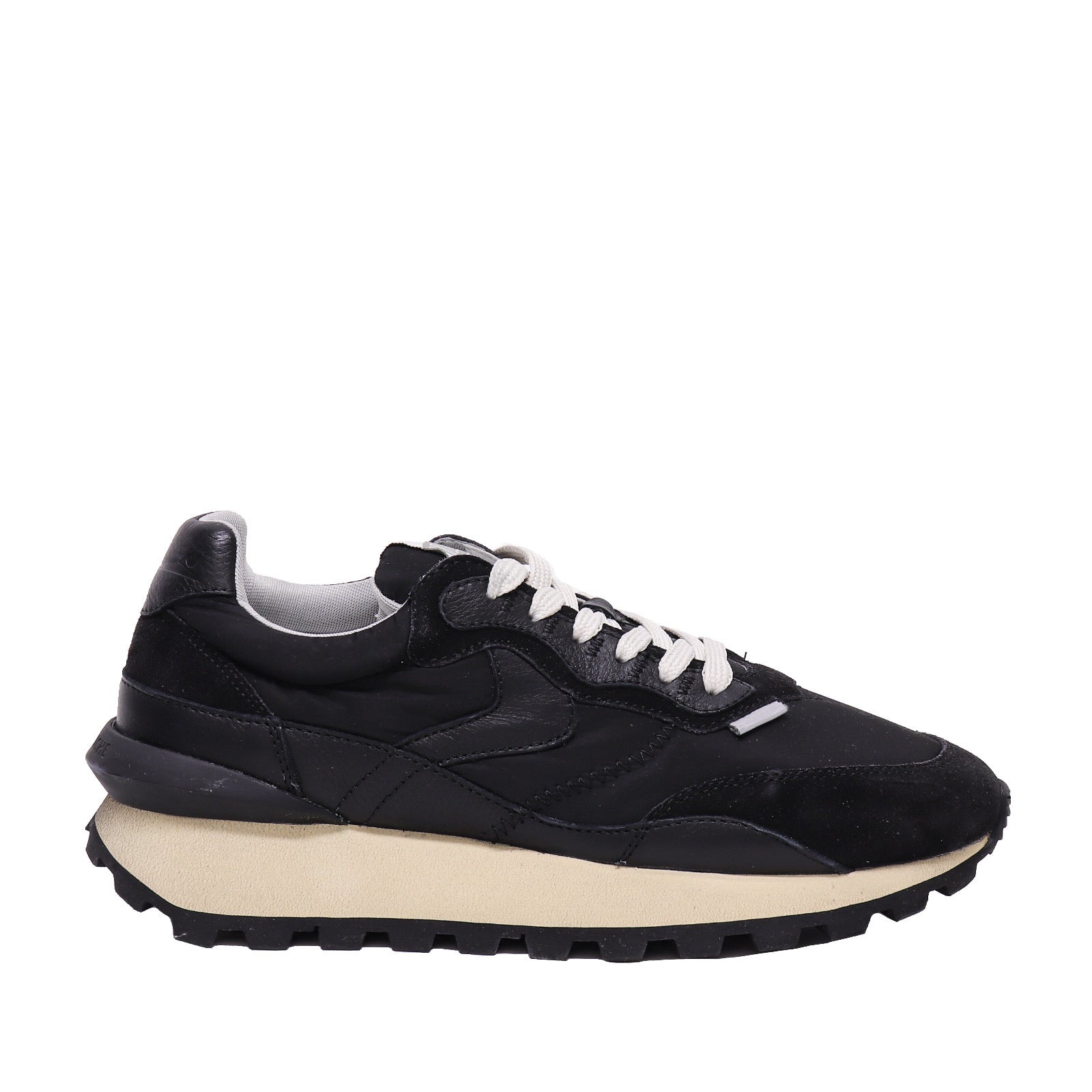 Voile Blanche Sneaker Qwark