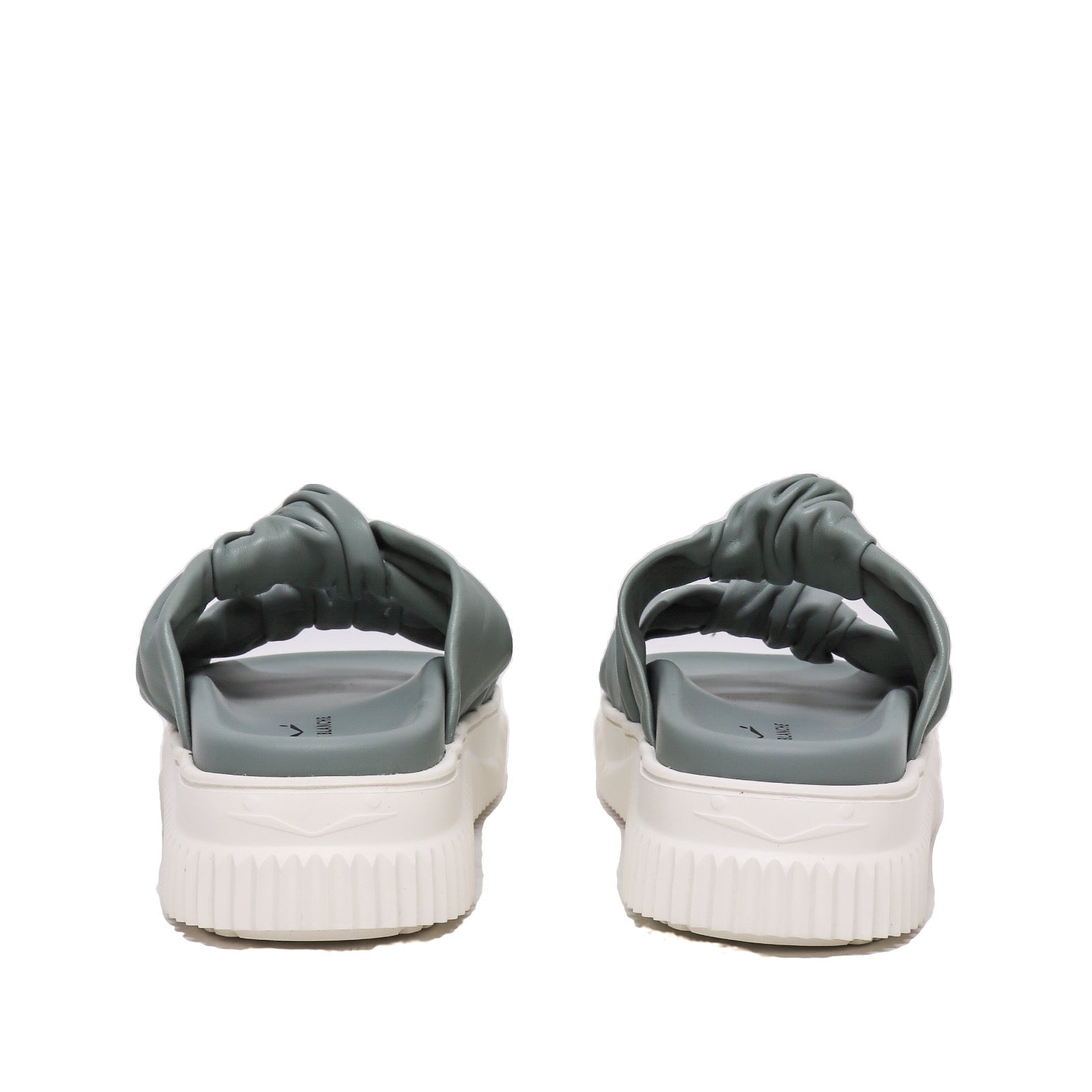 Voile Blanche Slipper Lisa