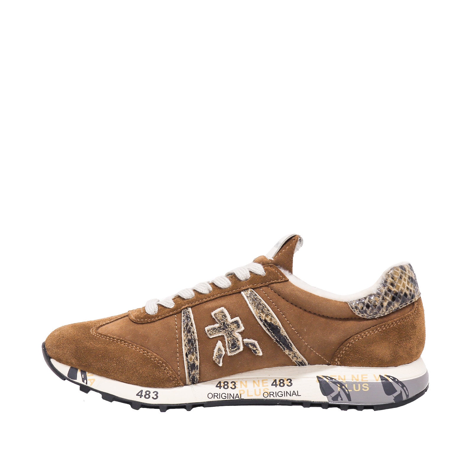 Award-winning Lucy Var 6011 sneaker