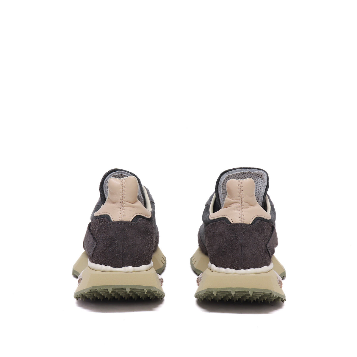 Be Positive Sneaker Race