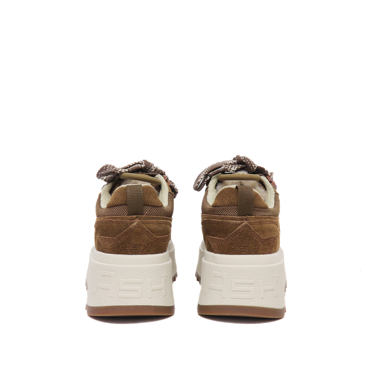 Ash Sneaker Movie02