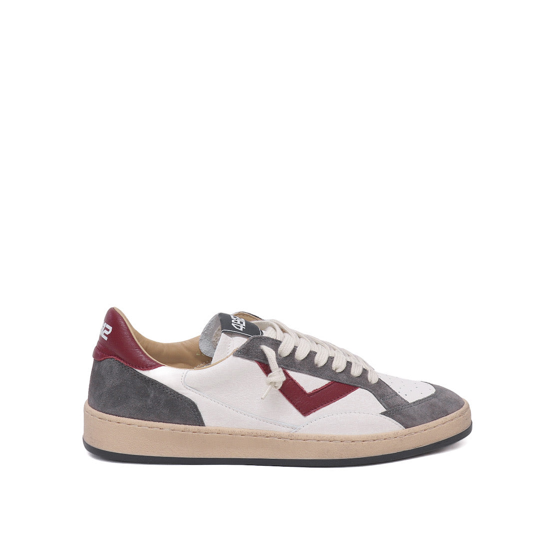 4B12 Sneaker