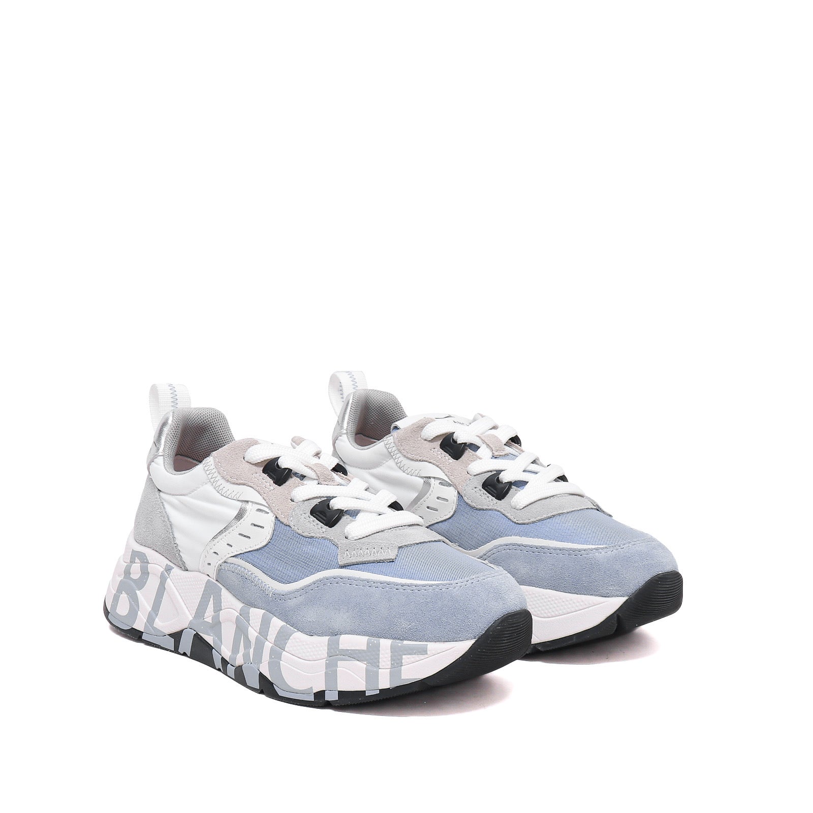 Voile Blanche Sneaker Club105