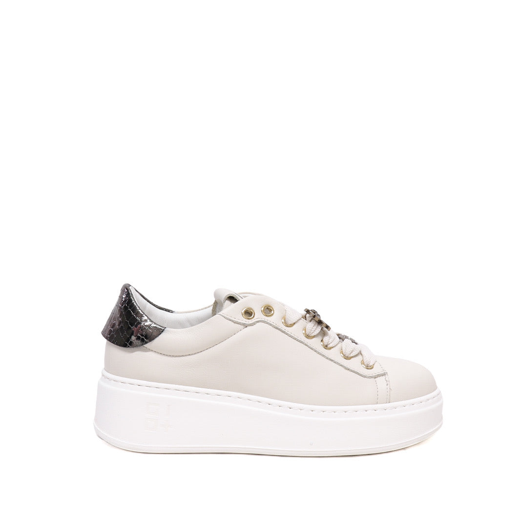 Gio+ Sneaker Stella