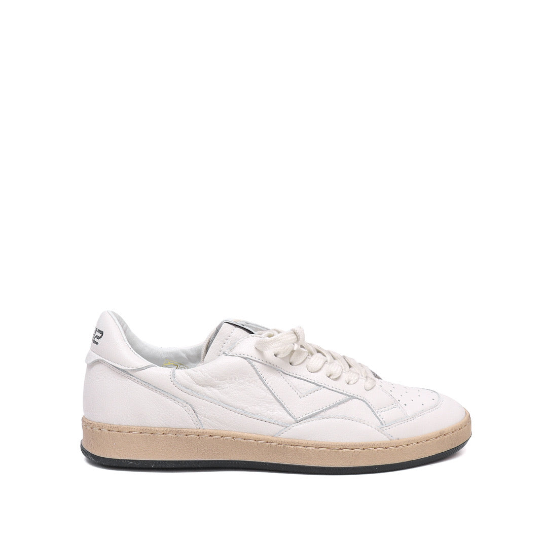 4B12 Sneaker