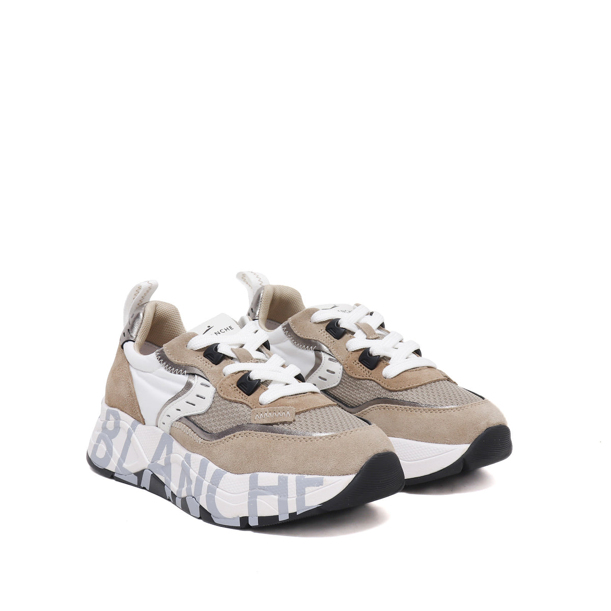 Voile Blanche Sneaker Club105
