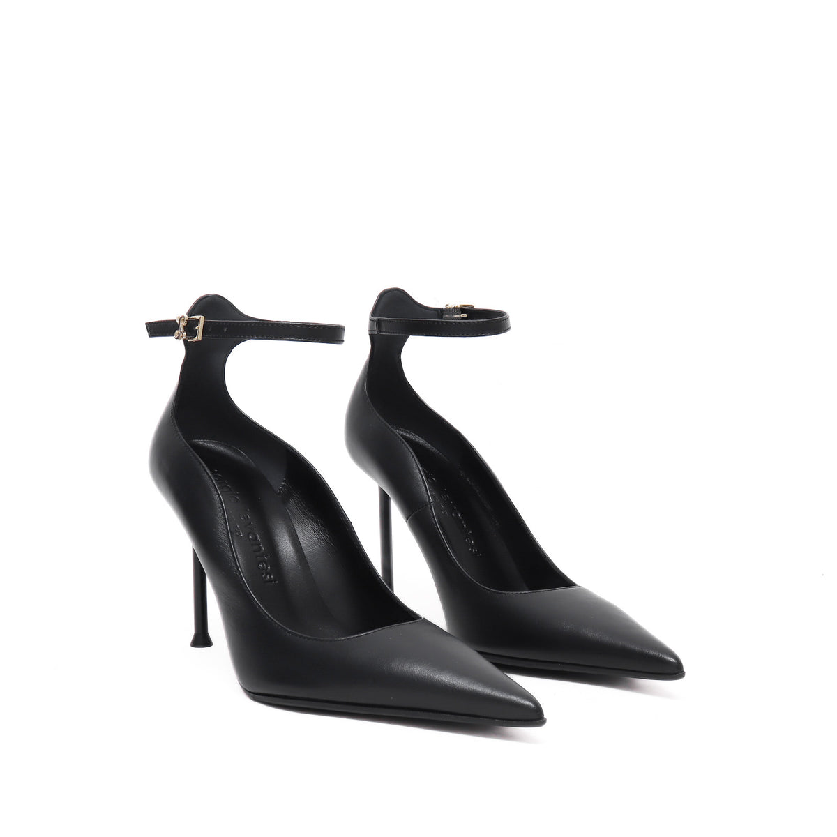 Sergio Levantesi Panama Pumps