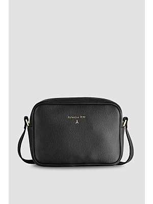 Patrizia Pepe Borsa Case