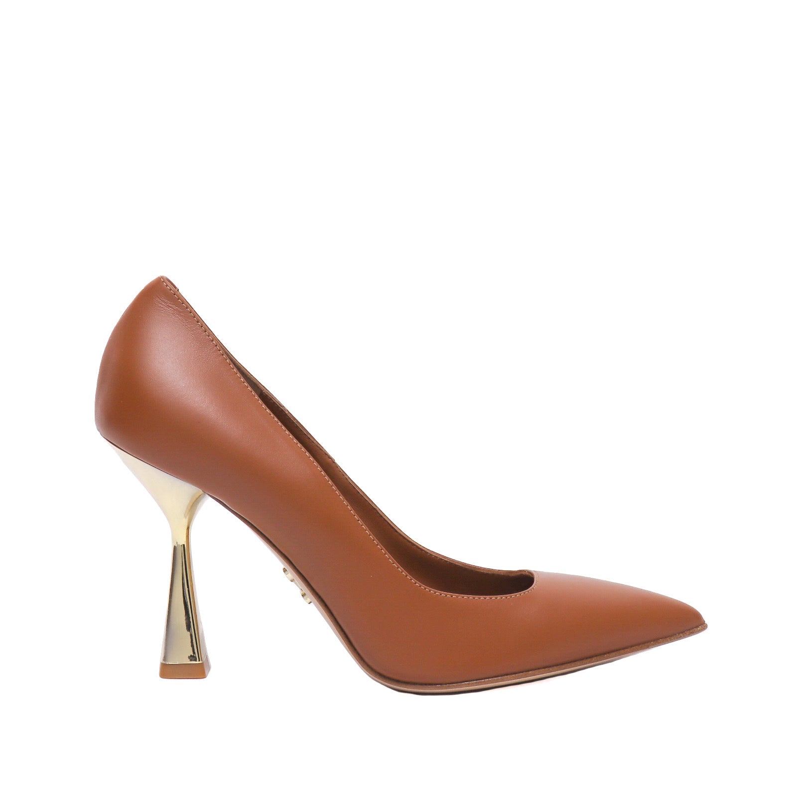 Sergio Levantesi Kira pumps